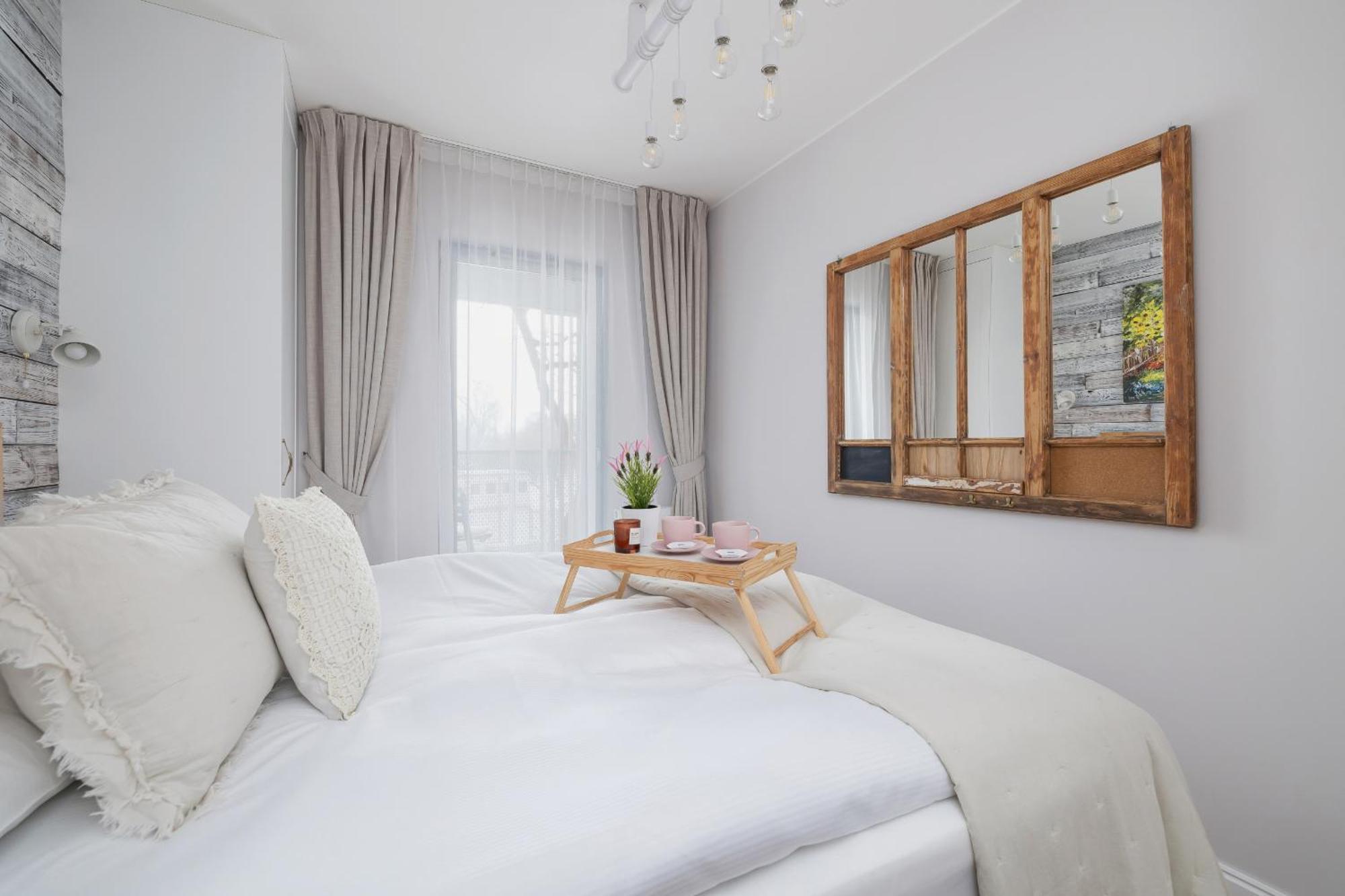Prandoty Beautiful Apartment With Balcony Cracow By Renters Prestige Krakow Exterior photo
